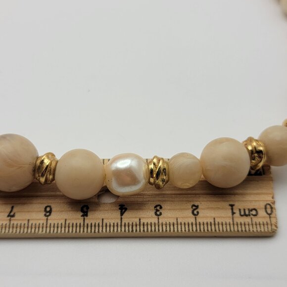 Givenchy Gold Tone Cream Faux Pearl Beaded Necklace 31" Toggle Clasp - Picture 9 of 9